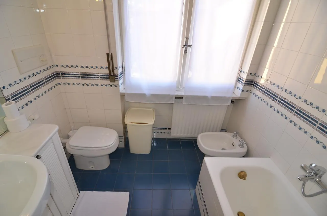 Glicine Apartment Levanto 0*,  Italy